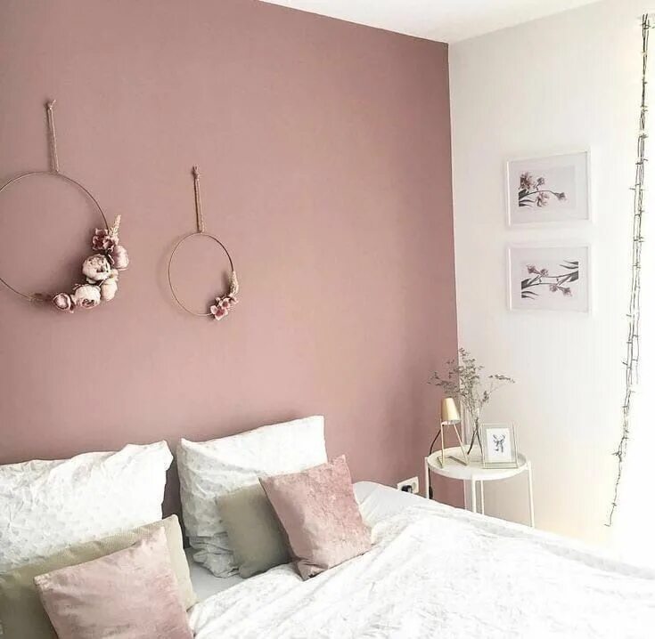 Пудровый цвет стен в интерьере Крашеные стены в спальне Pink bedroom decor, Dusty pink bedroom, Pink bedroom wa