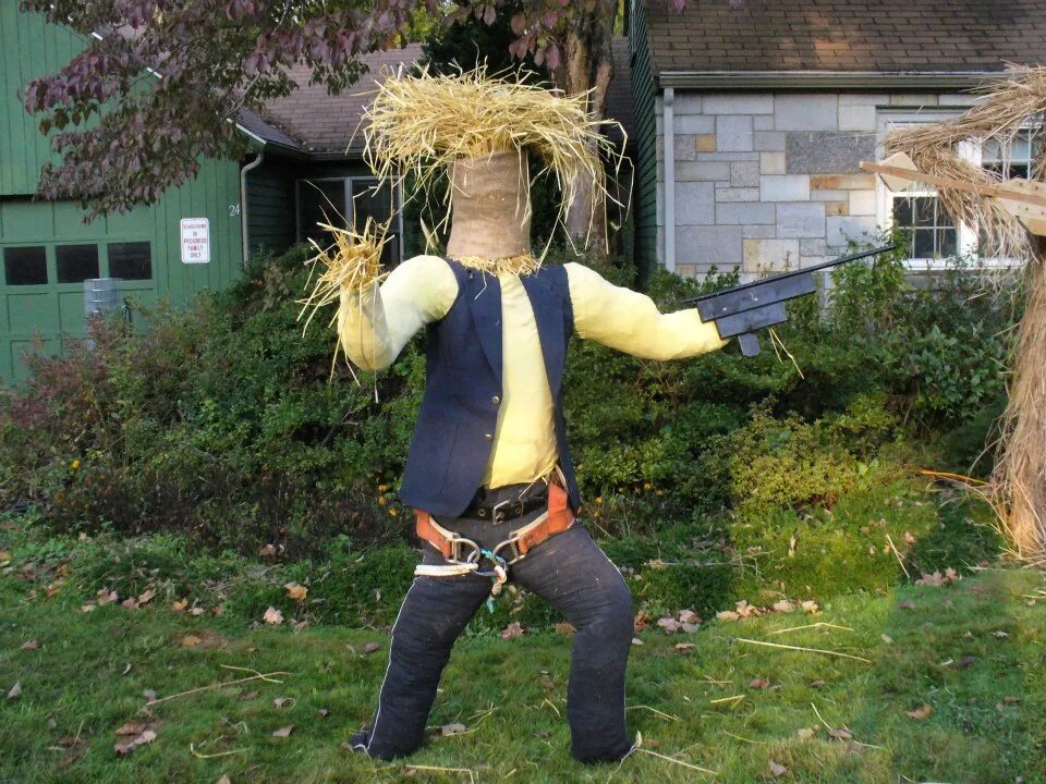 Пугало на даче своими руками Star Wars scarecrows The Escapist