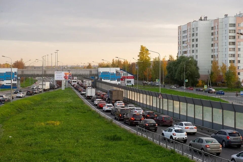 Пулковское шоссе фото Расширение Колпинского шоссе, реконструкция дорог в Шушарах: В Смольном пообещал