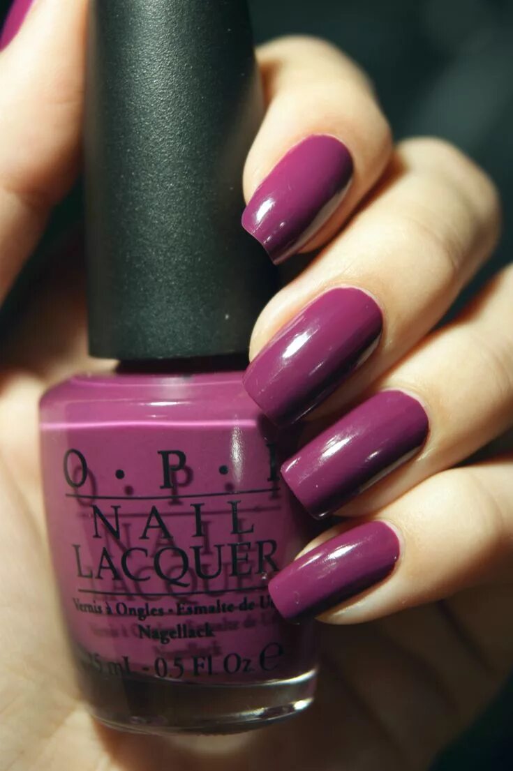 Пурпурный цвет маникюра OPI Pamplona Purple Стильные ногти, Цвета лака для ногтей, Красивые ногти