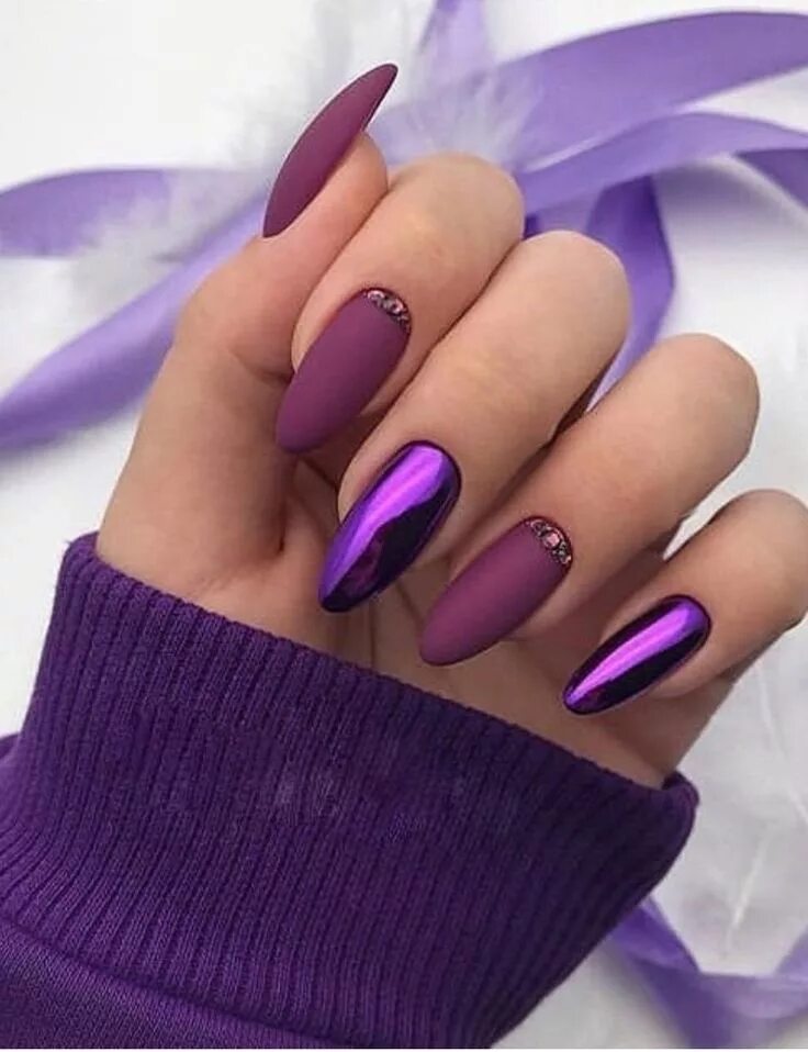 Пурпурный цвет маникюра Pin by Алена Гладких on Дизайн ногтей Purple nails, Beautiful nails, Nail colors