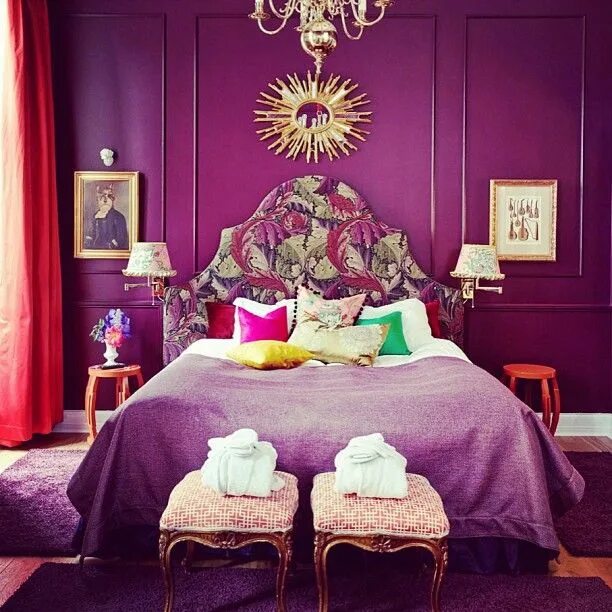 Пурпурный цвет в интерьере decorista daydreams Home decor, Bedroom decor, Purple decor