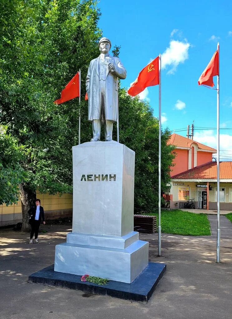 Пушкино памятники фото Panorama: В.И. Ленин, monument, memorial, Moscow Region, Pushkino, Vokzalnaya ul