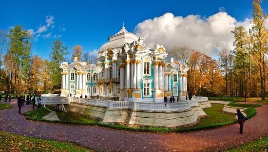 Пушкино спб фото Che meravigliosi colori si possono ammirare adesso nei parchi di San Pietroburgo