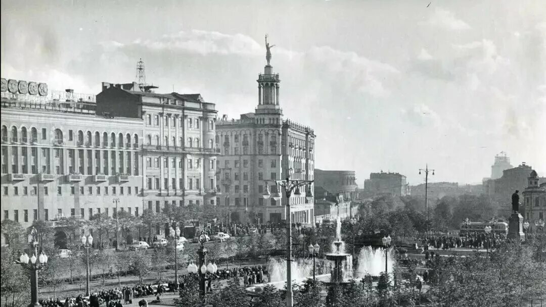 Пушкинская площадь в москве фото 02 Малая Дмитровка ул. 15.06.23+ Все улицы Москвы на детском самокате АЛЕКСАНДР 