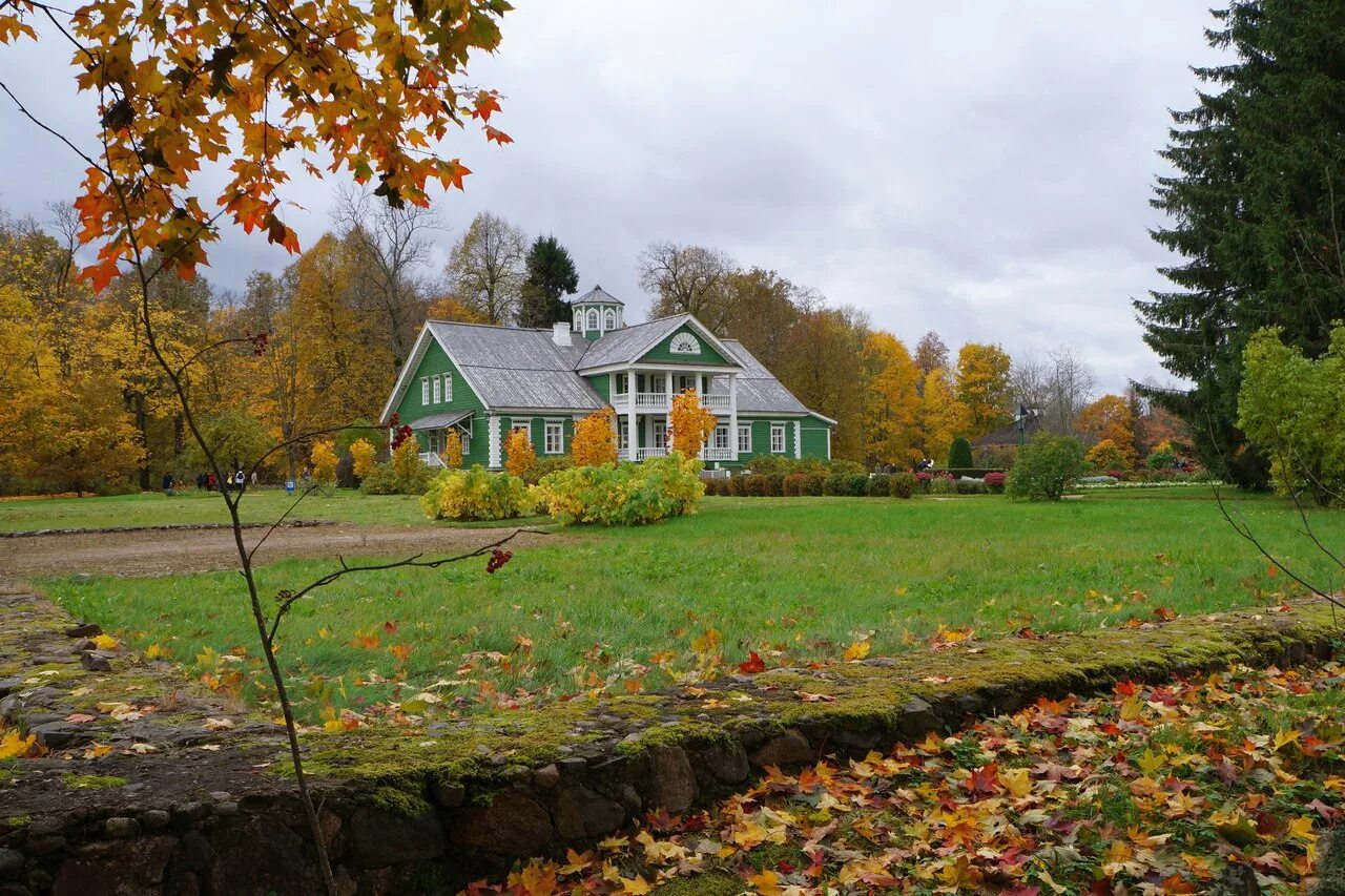 Пушкинские горы осенью фото Серебряное ожерелье - Наследие древних городов