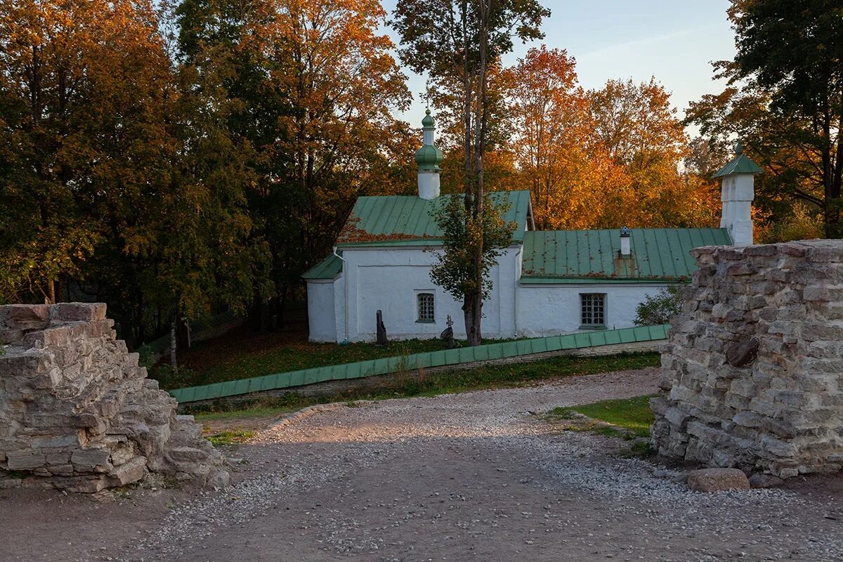 Пушкинские горы псков фото Тур Псков - Печоры - Изборск - Пушкинские Горы (2 дня) - Турфирма Эклектика