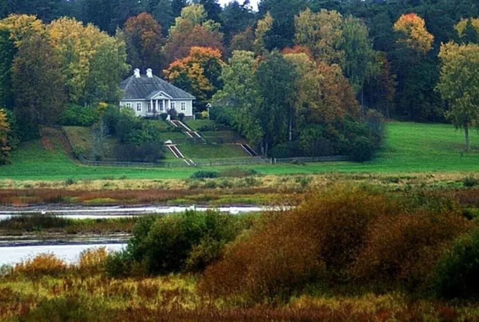 Пушкинские горы село михайловское фото Жители села пушкинские