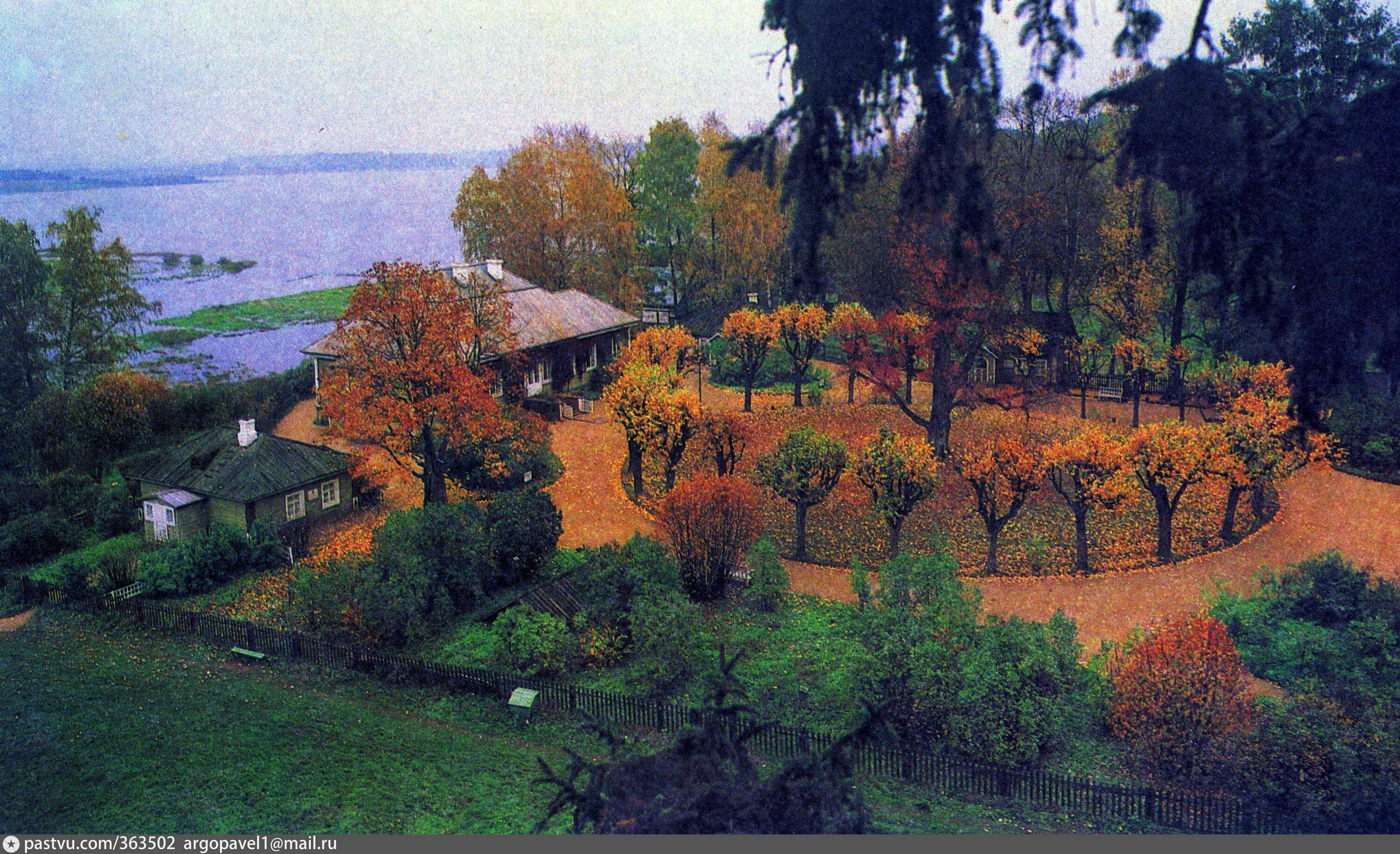 Пушкинские горы село михайловское фото Михайловское - Фотографии прошлого