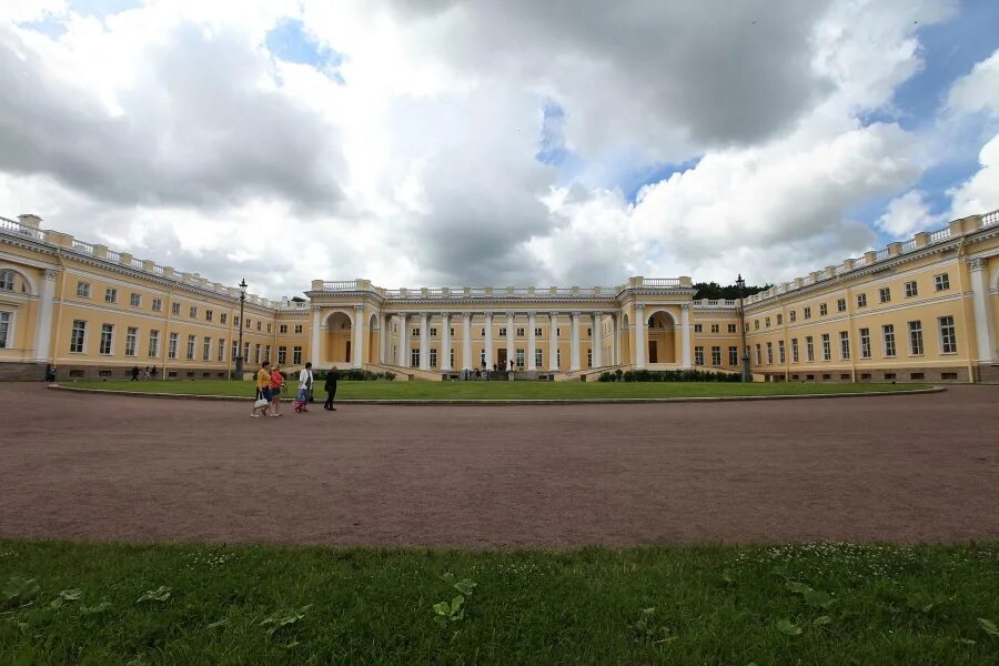 Пушкинский дворец санкт петербург фото Александровский дворец в Пушкине