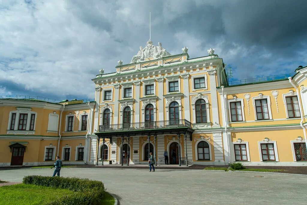 Путевой дворец тверь фото Imperial Palace Russia, Tver Imperial Palace Art Gallery Eugenia Flickr