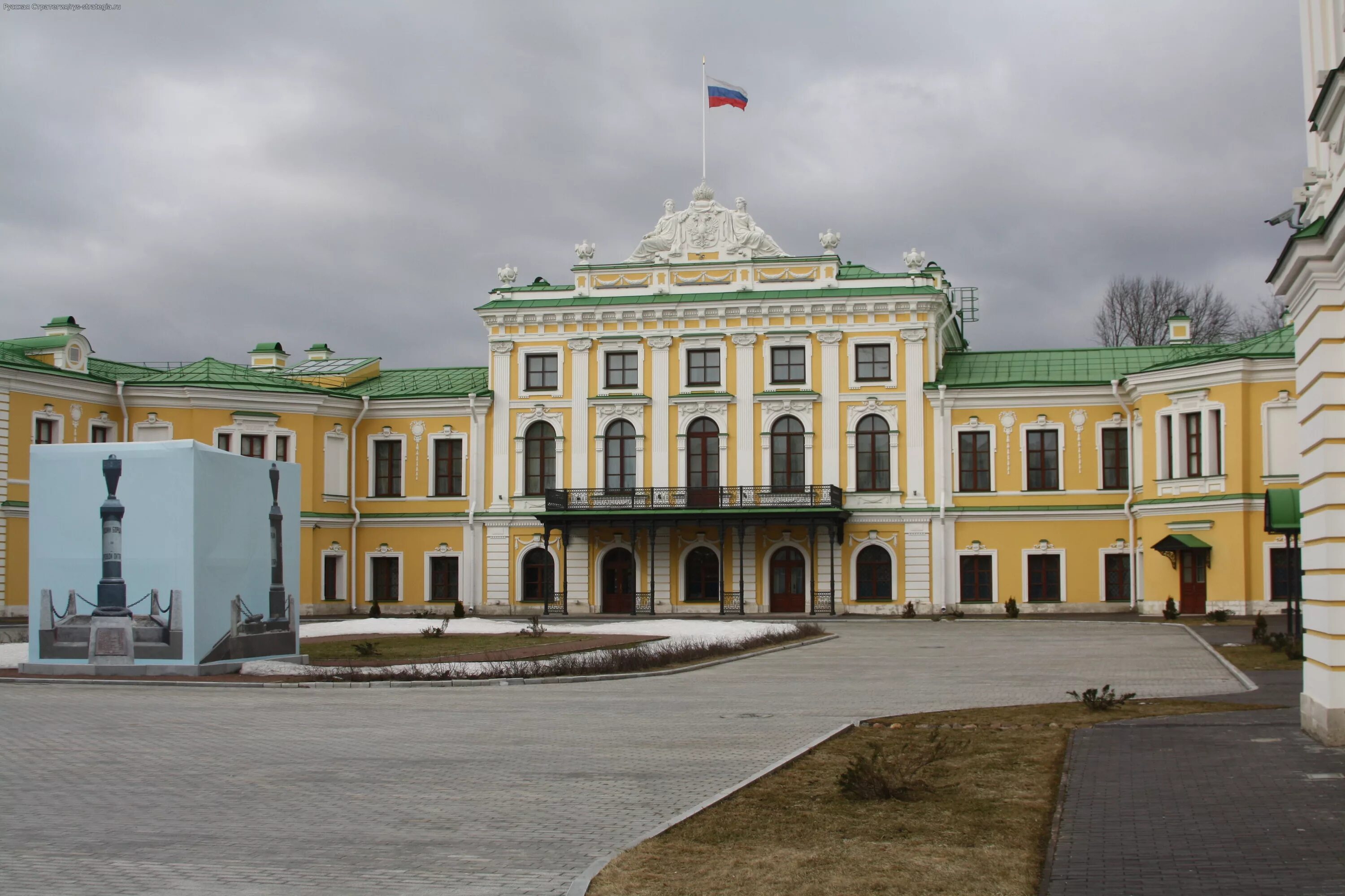 Путевой дворец тверь фото 100 лет Катастрофы. 1917-й: взгляд из провинции - История - АРХИВ - Русская Стра