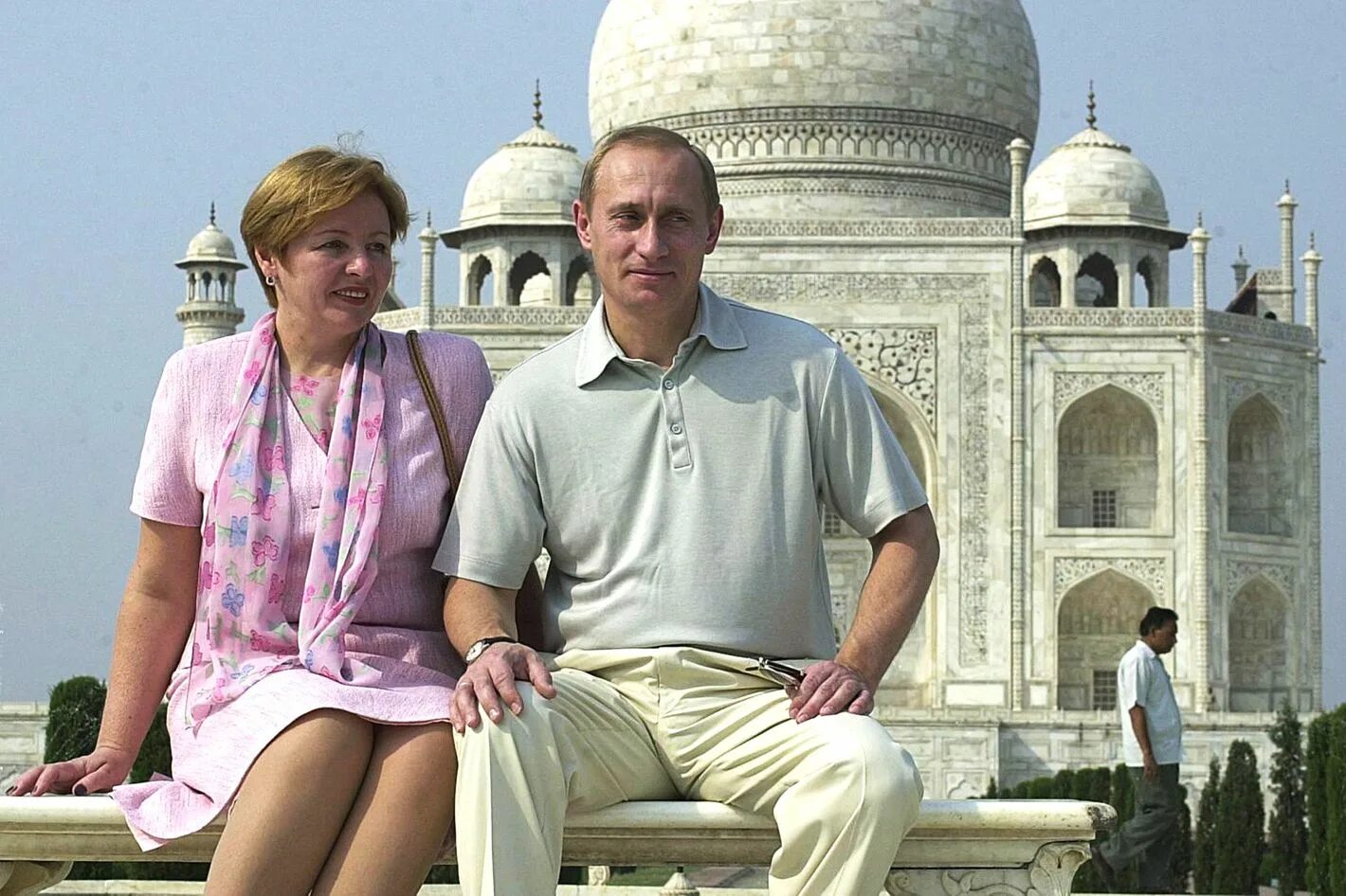 Путин биография личная жизнь дети фото 5 Photos of Vladimir Putin and His Wife Looking Miserable Together