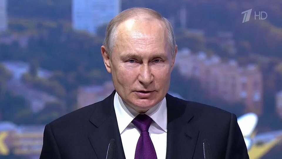 Путин дача фото Владимир Путин сделал ряд важных заявлений на пленарном заседании Евразийского э