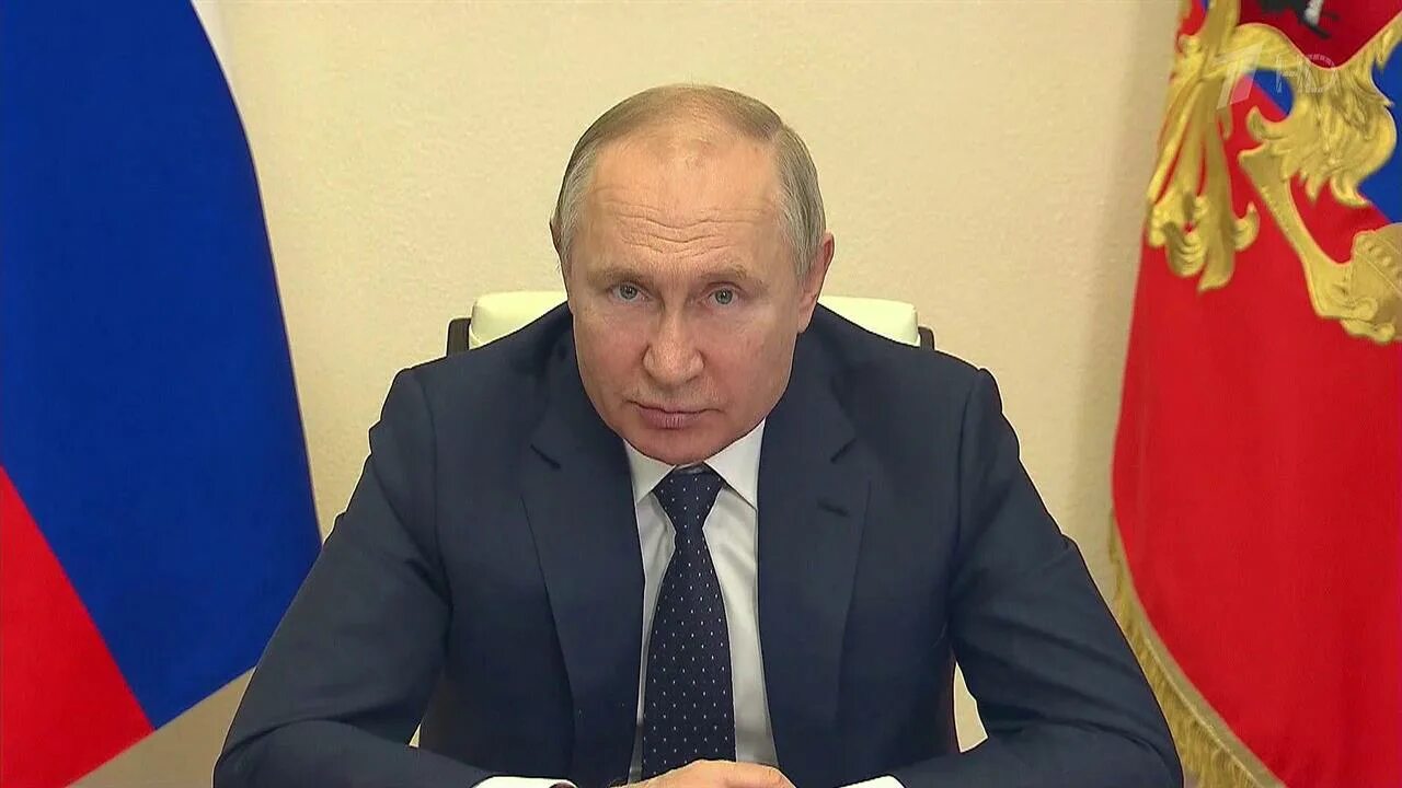 Путин крым фото Владимир Путин провел совещание по развитию Крыма и Севастополя - смотреть видео