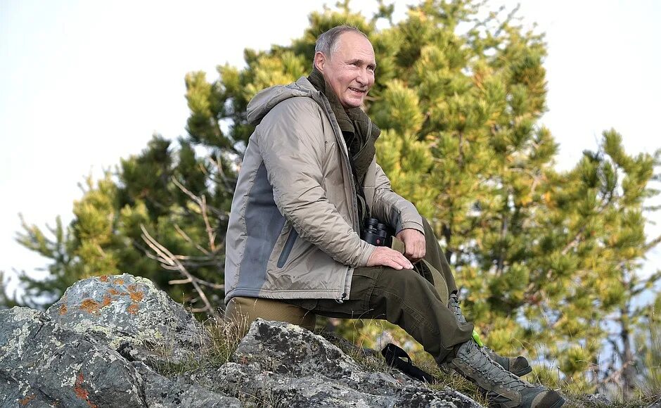 Путин на природе фото Vladimir Putin spent the weekend in Tyva * President of Russia