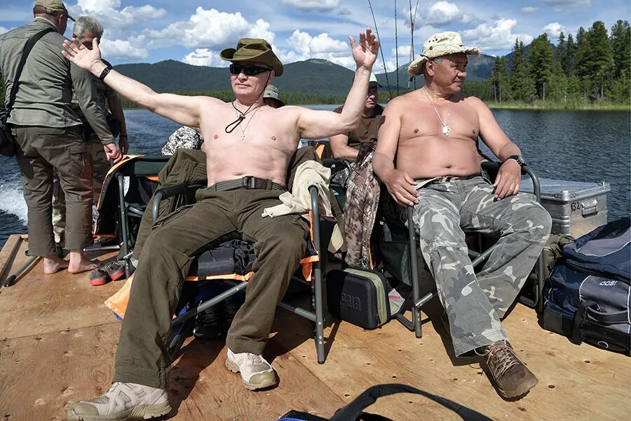 Путин на природе фото Путин на отдыхе в Туве. Фотогалерея - РБК