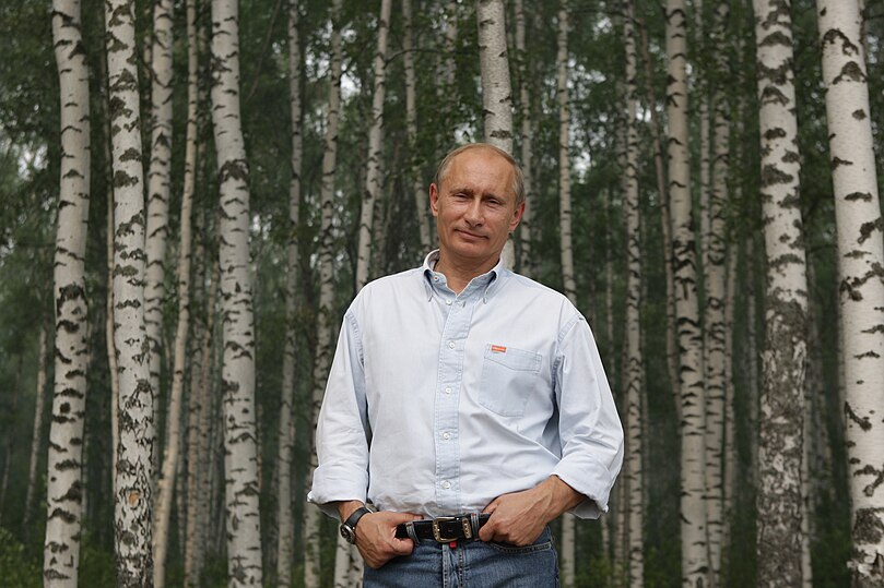 Путин владимир личные фото File:Vladimir Putin 12021.jpg - Wikipedia