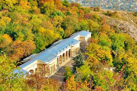 Пятигорск достопримечательности фото осенью Академическая галерея в Пятигорске