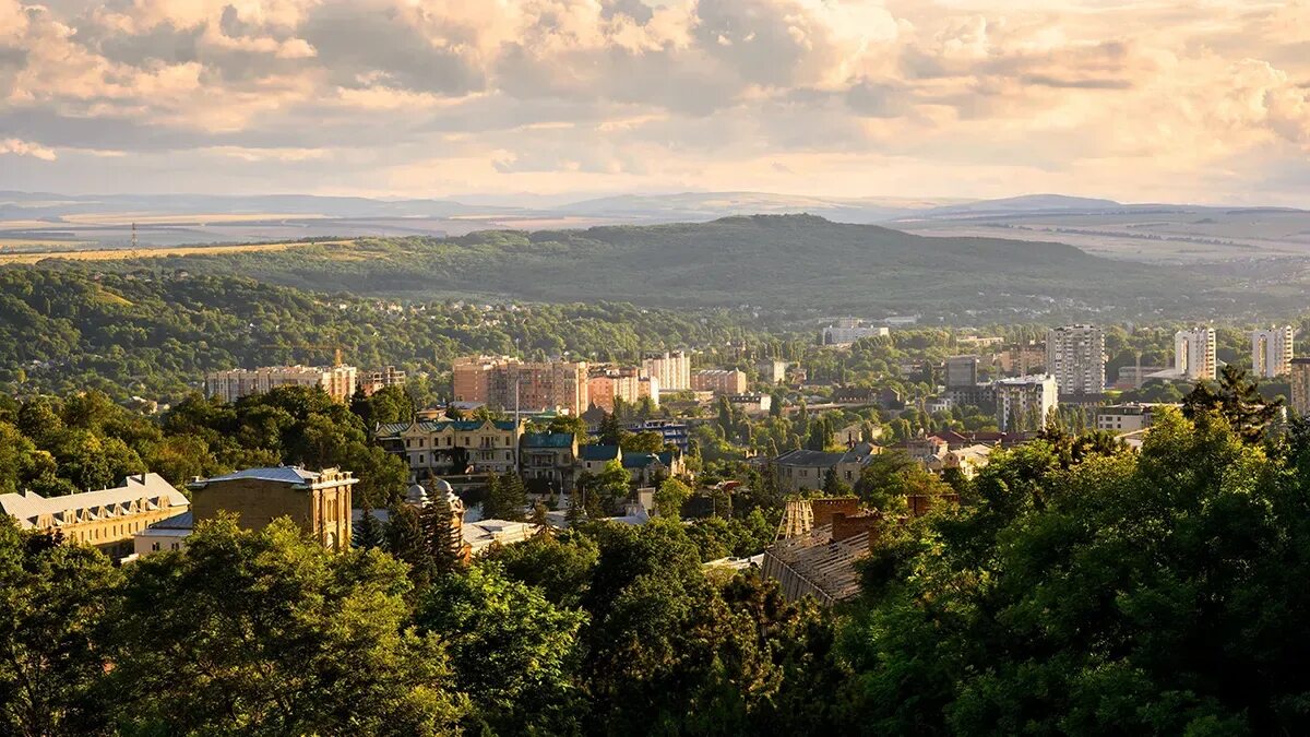 Пятигорск фото центра города Отдых и лечение в санатории "Родник" в Пятигорске