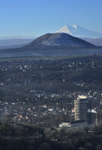 Пятигорск гора эльбрус фото Пин на доске Кавказ в 2024 г Горный пейзаж, Пейзажи, Путешествия