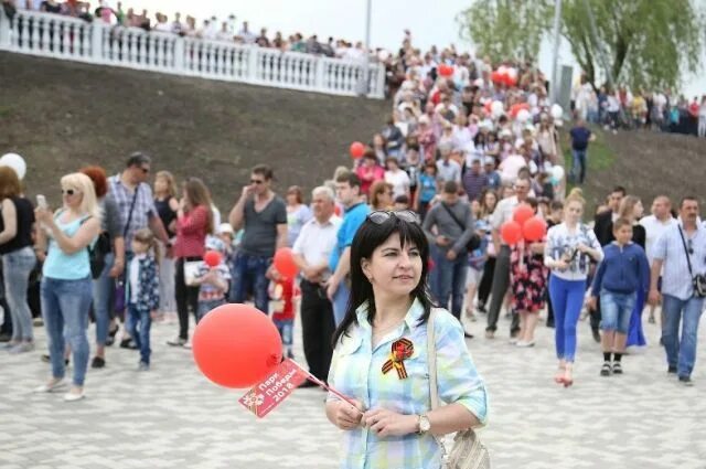 Пятигорск люди фото Парк Победы в Пятигорске торжественно открыли после реконструкции АиФ Ставрополь