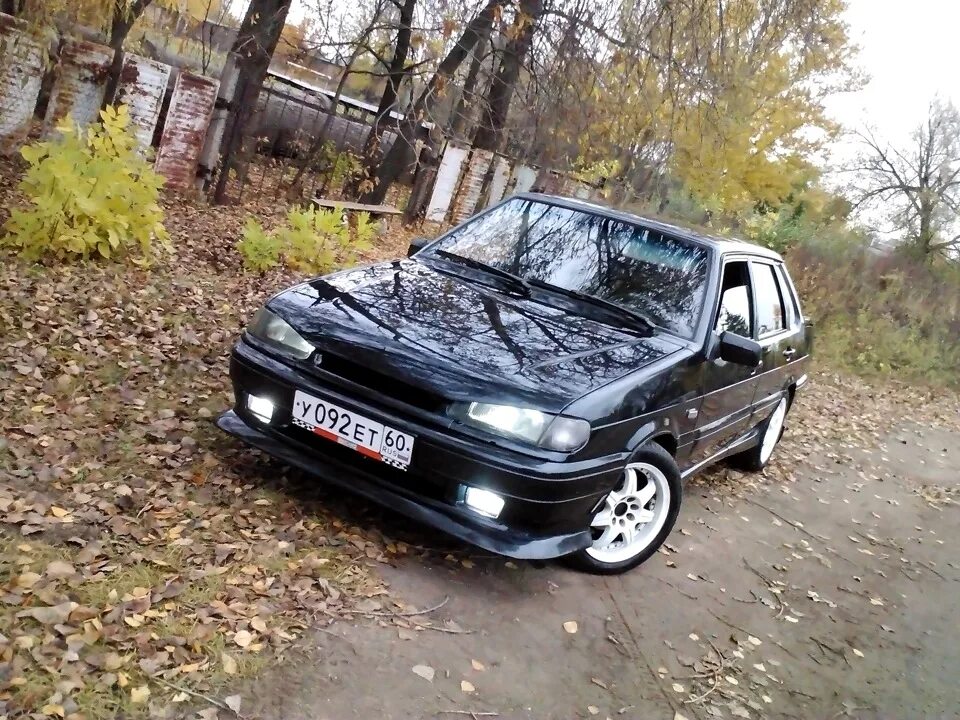 Пятнашка машина тюнинг черная фото Капот ББ и багажник - Lada 2115, 1,5 л, 2005 года тюнинг DRIVE2