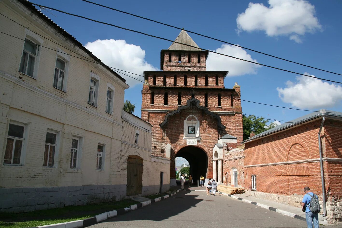 Пятницкие ворота ул зайцева 14 фото Древнерусские земли: Судьба