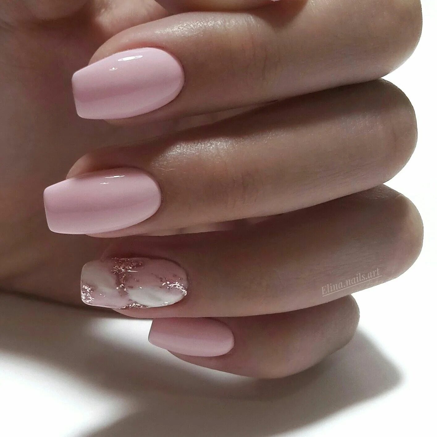 Пыльно розовый маникюр на квадратных ногтях Pin on Elina.nails.art Pretty nails classy, Pretty nails, Manicure