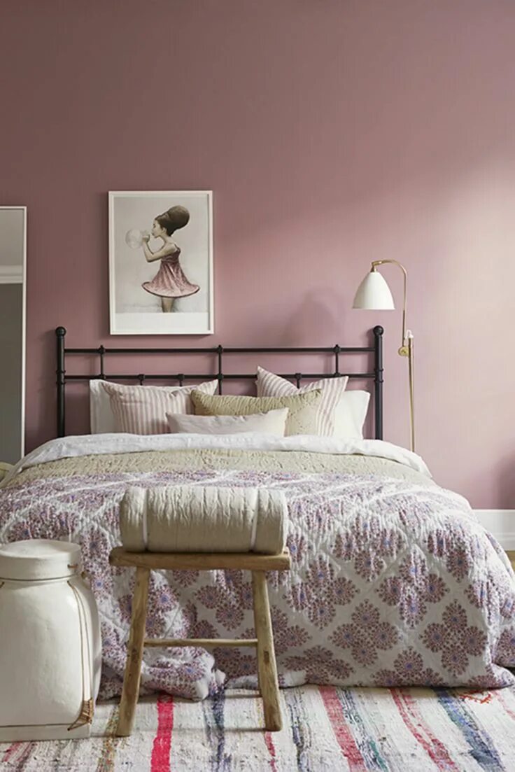 Пыльно розовый в интерьере спальни couleur peinture chambre - rose-poudré-romantique Couleur peinture chambre, Déco