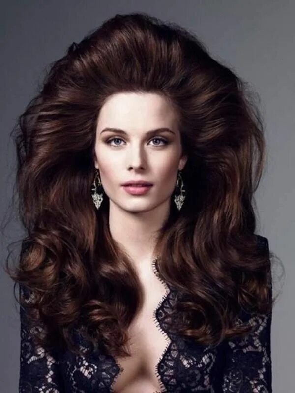 Пышная прическа на длинные волосы 62 80’s Hairstyles That Will Have You Reliving Your Youth Bouffant hair, Pagent 