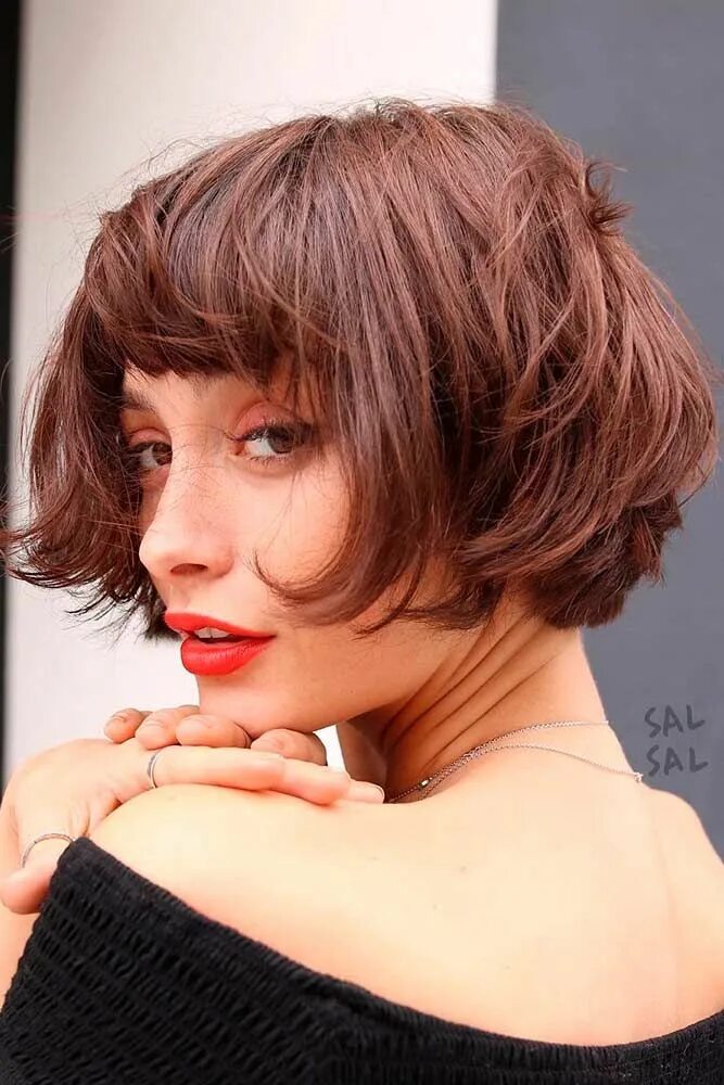 Пышное каре фото 45 Adorable Short Layered Haircuts For The Summer Fun Short hair with bangs, Thi