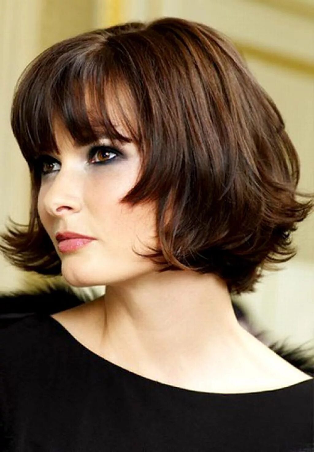 Modern hairstyles with high volume and fringes