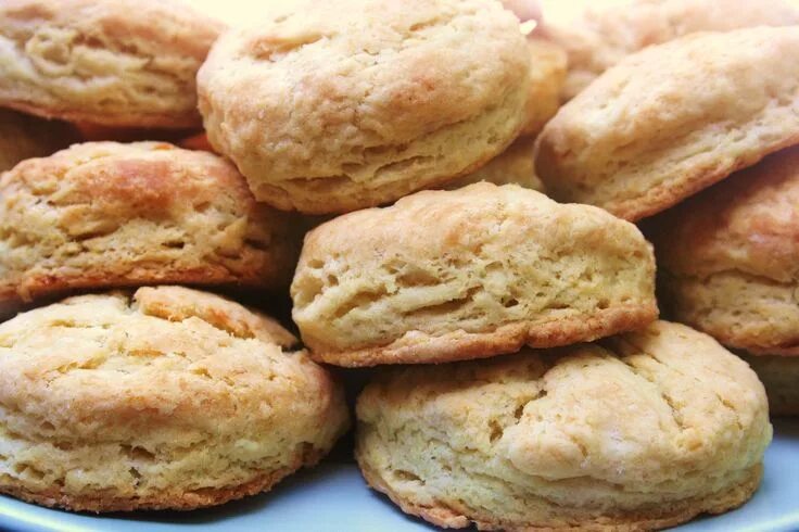 Пышное печенье с фото Flaky Buttermilk Biscuits - Cake Boss Bakeware