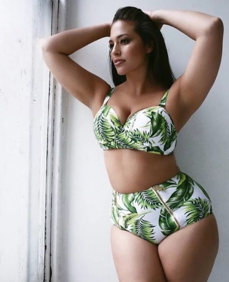 Пышные формы фото в домашних условиях Pin on Curves in bikinis Ashley graham, Plus size models, Sports illustrated swi