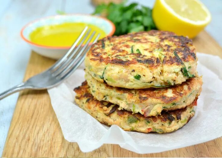 Пышные оладьи из кабачка фото рецепт Salmon & Courgette Fritters - Perfectly Paleo Paleo fish recipes, Fish recipes h