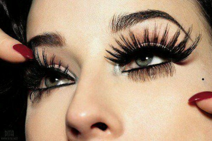 Пышные ресницы фото www.facebook.com/oohlalamakeupgirl Dramatic eye lash, Fake eyelashes, Longer eye