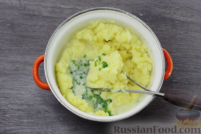 Пюре с луком рецепт с фото Рецепт: Картофельное пюре с зелёным луком на RussianFood.com