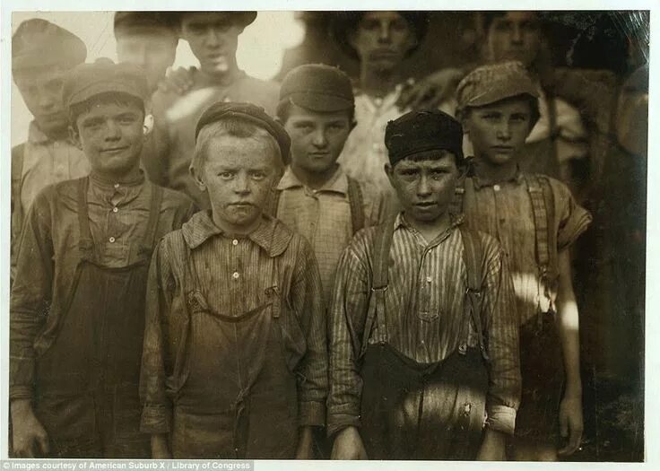 Рабочие 19 века фото The haunting photographs of early 20th century American child workers that helpe