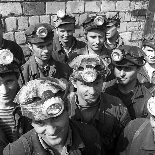 Рабочий класс фото File:RIAN archive 633872 Workers of Soligorsk potash plant.jpg - Wikipedia