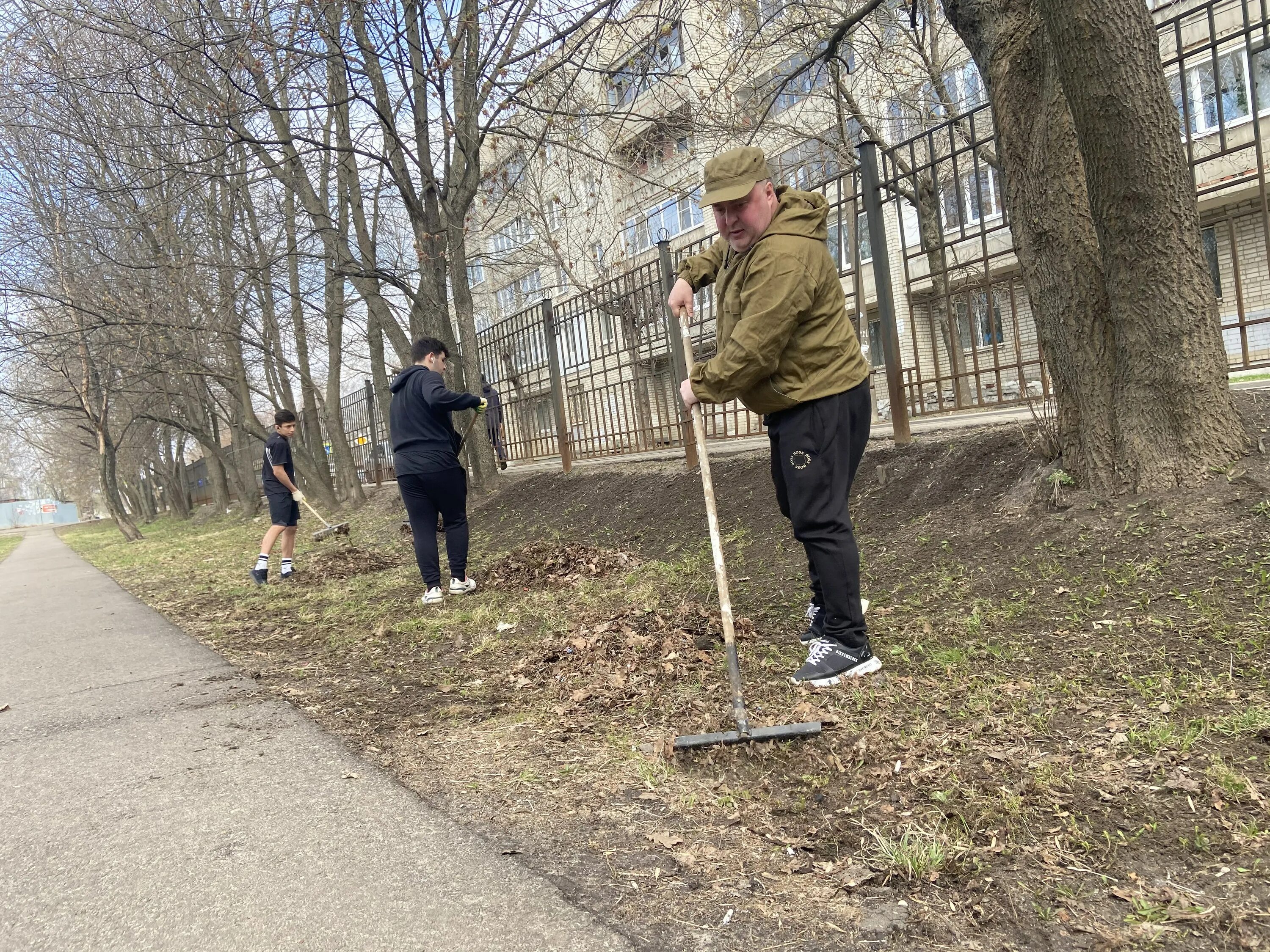 Рабочий сад ярославль красноперекопская улица фото В парке "Рабочий сад" прошёл субботник по инициативе "Единой России"