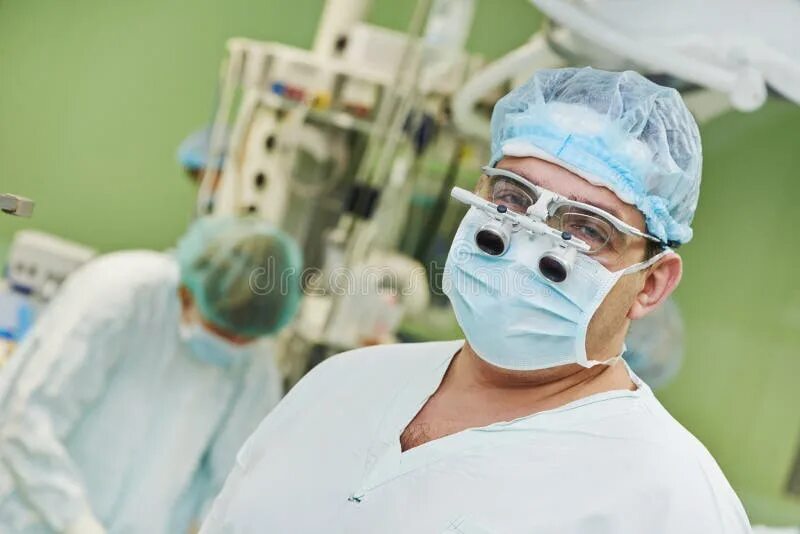 Работа хирургов фото Surgeon Doctor in Surgery Operation Room Stock Image - Image of anaesthesiologis