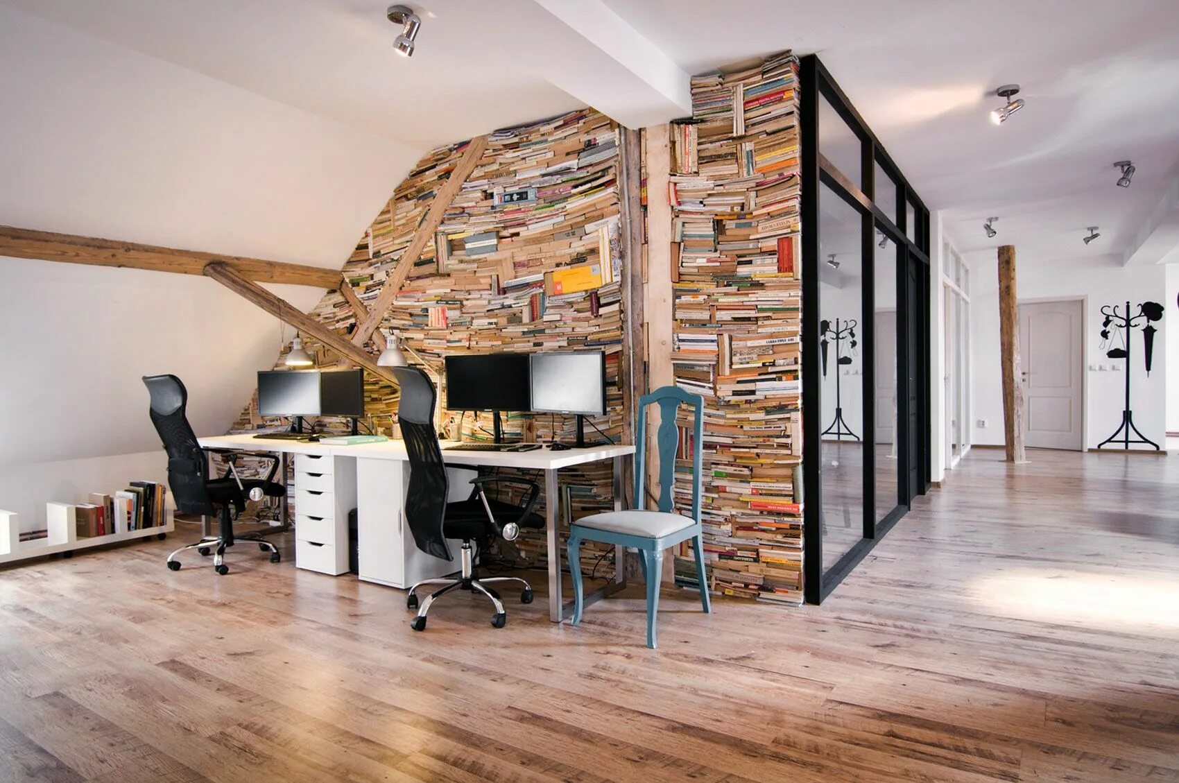 Работа в дизайн студии design studio office - Google Search Office interior Design studio office, Attic