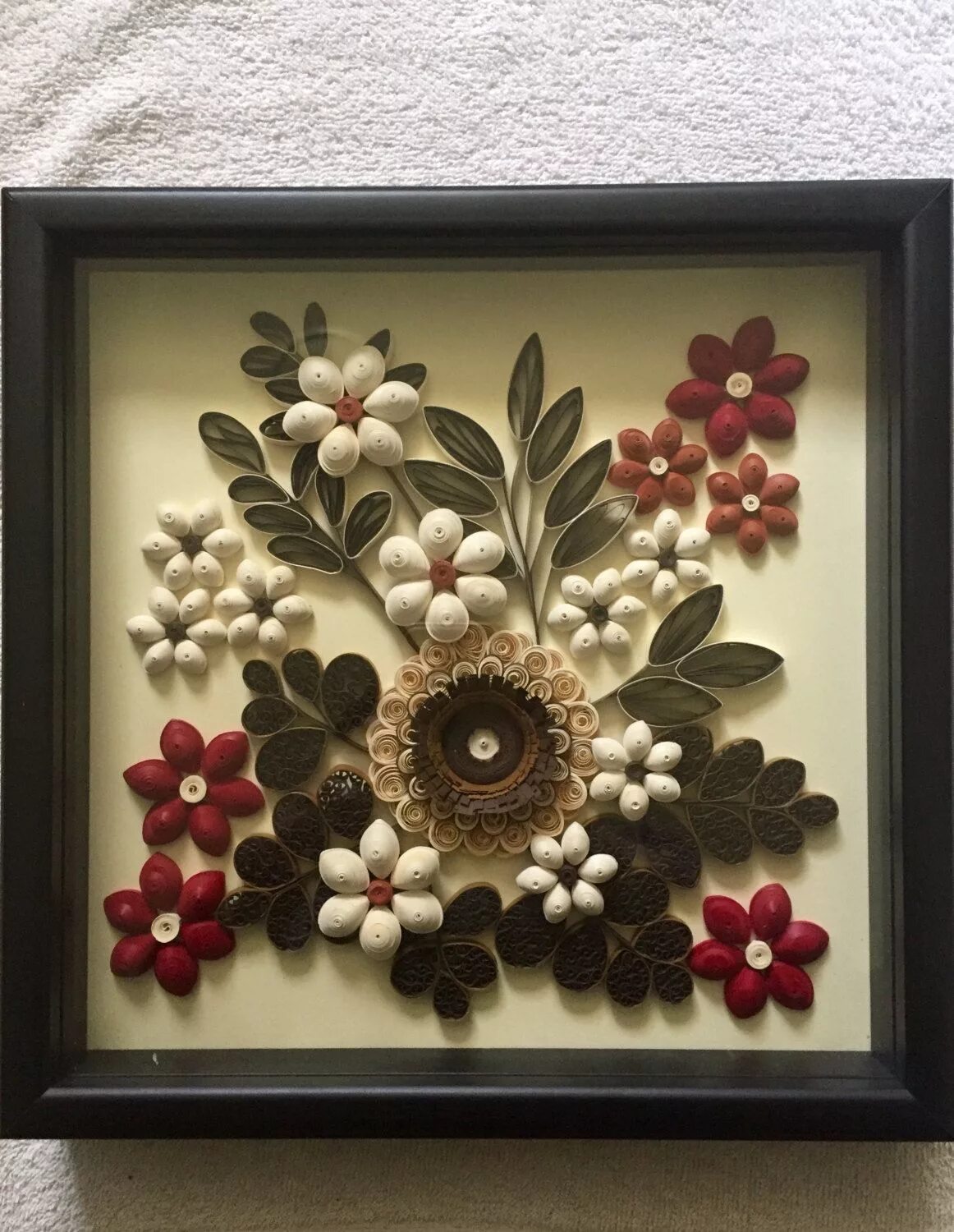 Работы фото поделок Quilling Picture Pista shell crafts, Floral metal wall art, Pine cone art