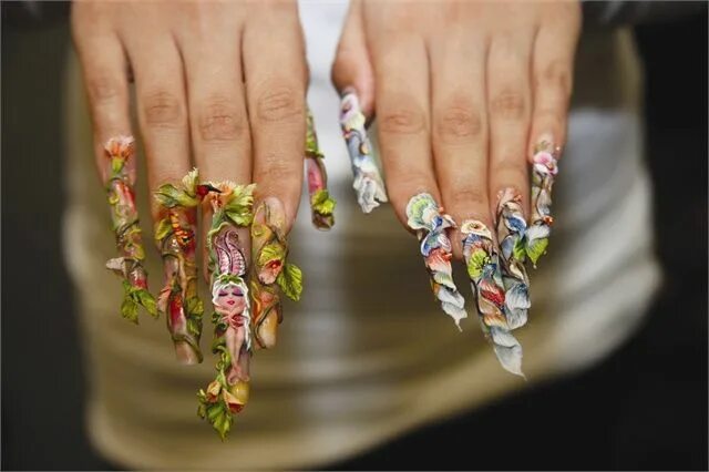 Работы ногтей фото Behind the Scenes: Two Talented Techs Created the April 2011 Cover Nail art, Bea