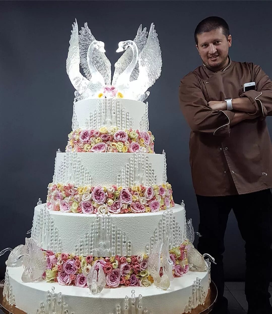 Работы рената агзамова фото Ренат Агзамов Big wedding cakes, Creative wedding cakes, Dream wedding cake