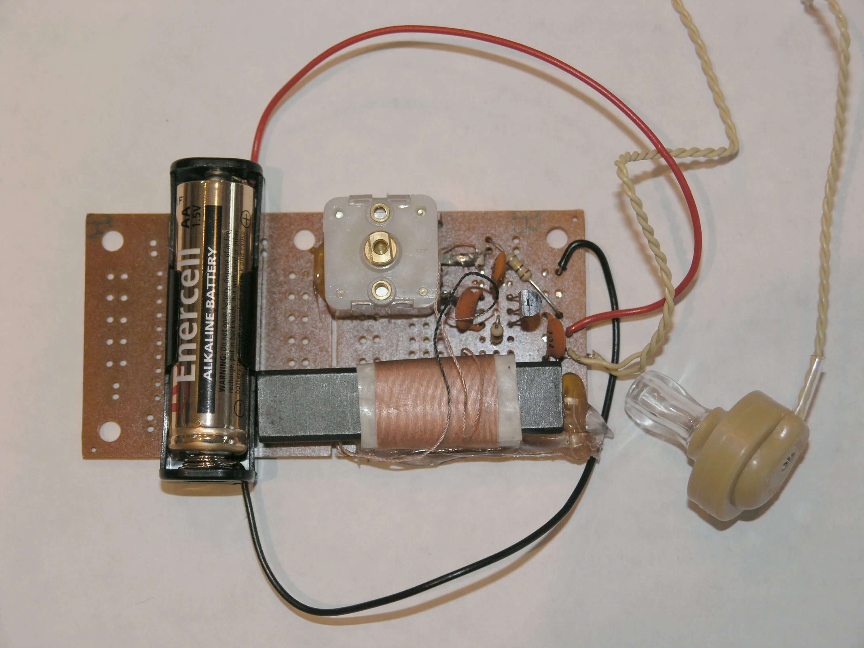 Радио самоделки Chapter 10: Computers and Electronics -- Fun with solderless breadboards. Homema