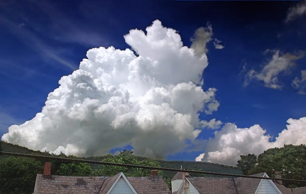 Радоновые облака фото The Different Types of Clouds on emaze