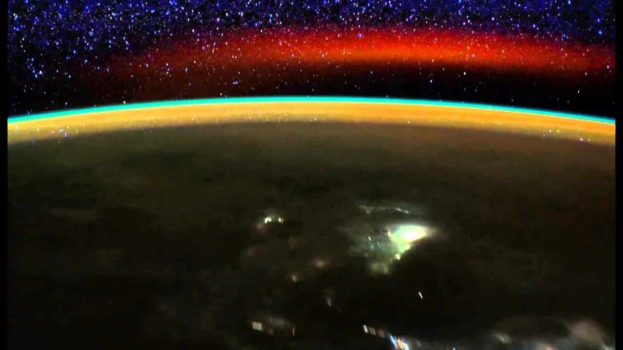 Радуга из космоса реальные фото View of Earth from the International Space Station - YouTube