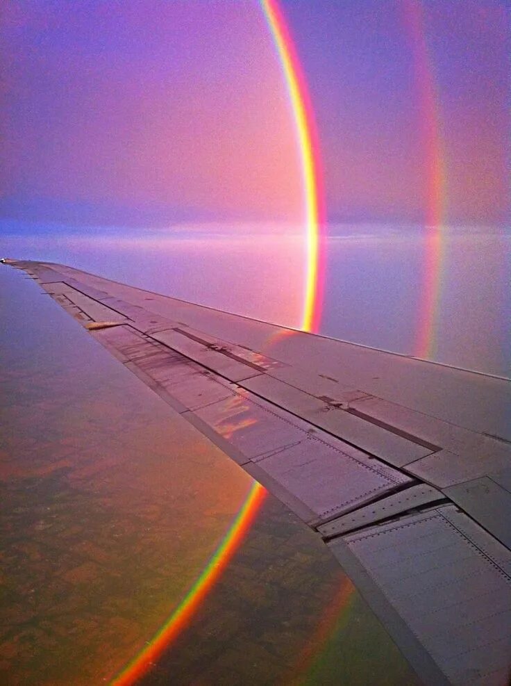 Радуга с самолета фото Double rainbow from the plane window:) Rainbow sky, Rainbow aesthetic, Awsome pi